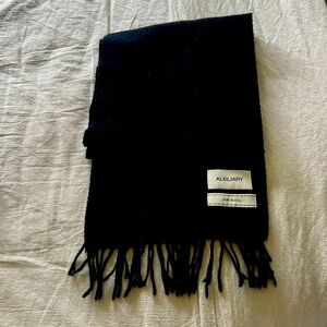 Winter scarf wool 100% black